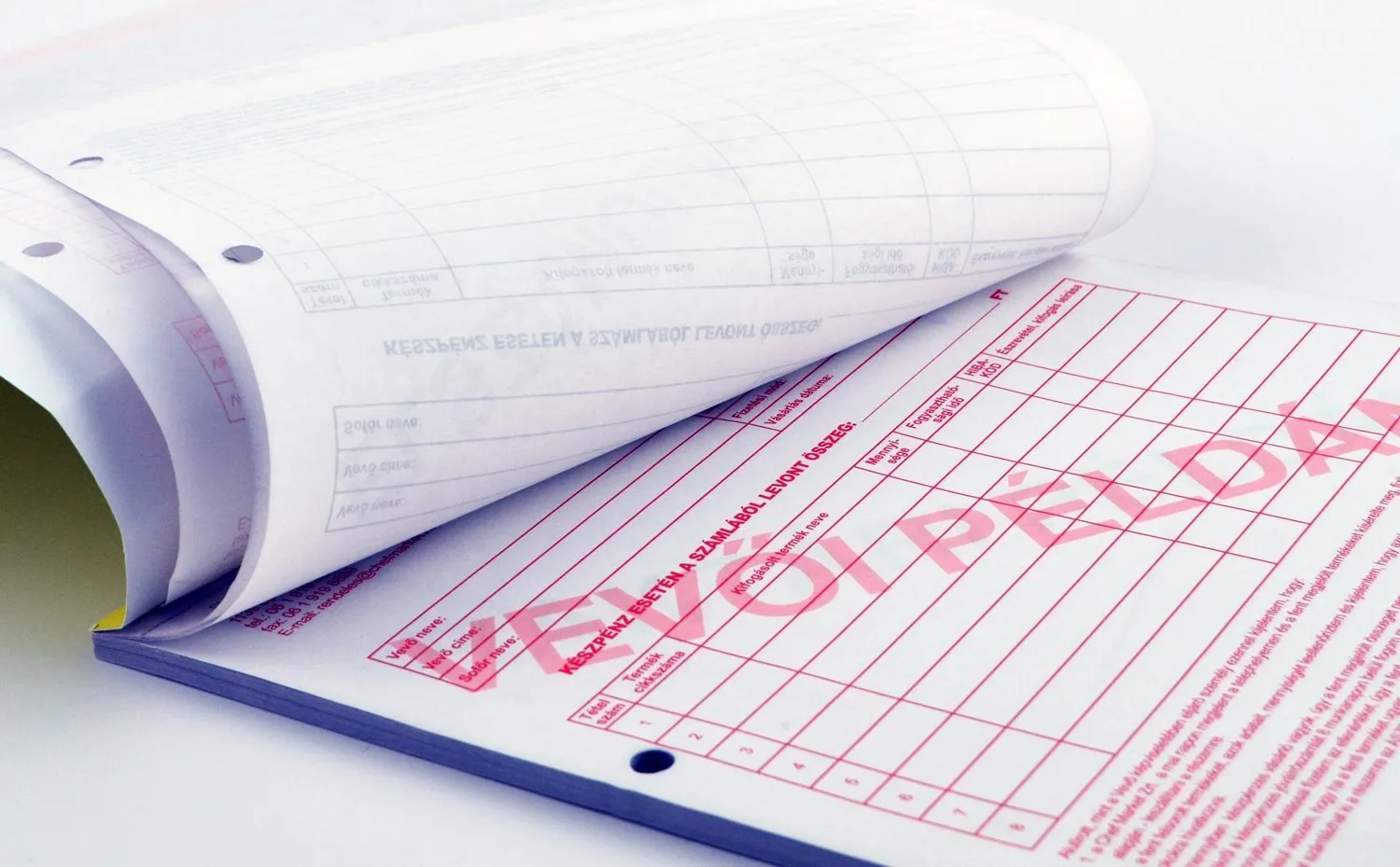 Különböző típusú önátíró nyomtatványok